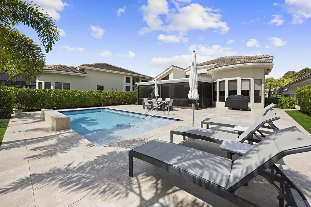 10256 Spyglass Way Boca Raton FL 33498