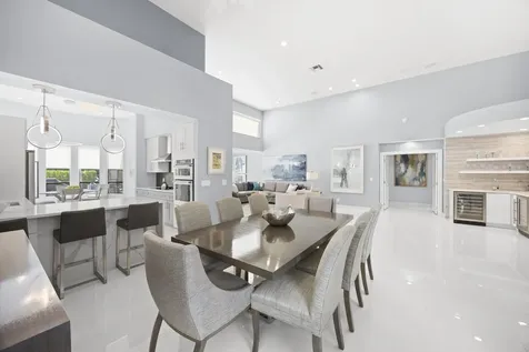 10256 Spyglass Way Boca Raton FL 33498