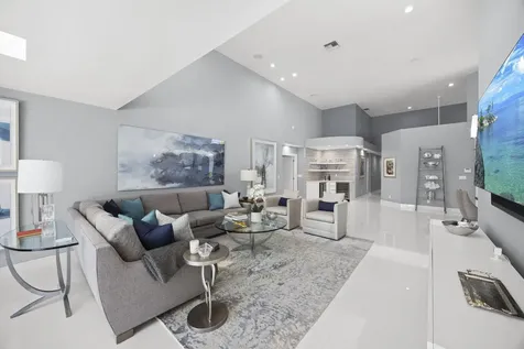 10256 Spyglass Way Boca Raton FL 33498
