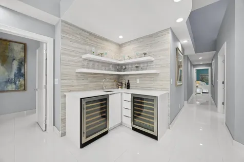 10256 Spyglass Way Boca Raton FL 33498