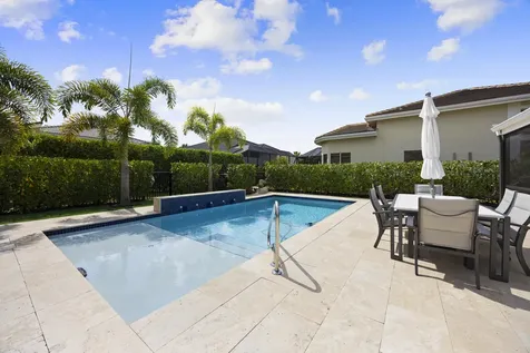 10256 Spyglass Way Boca Raton FL 33498
