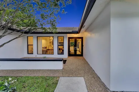 2425 NW 26th Street Boca Raton FL 33431