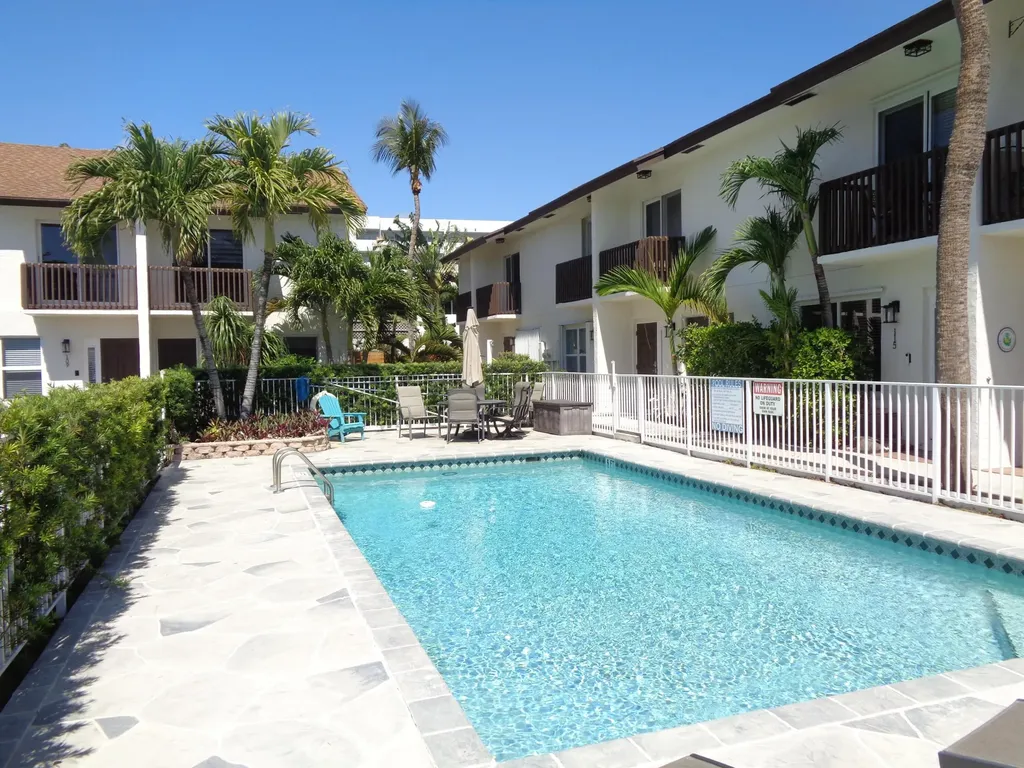 1917 NE 3rd Street Deerfield Beach FL 33441
