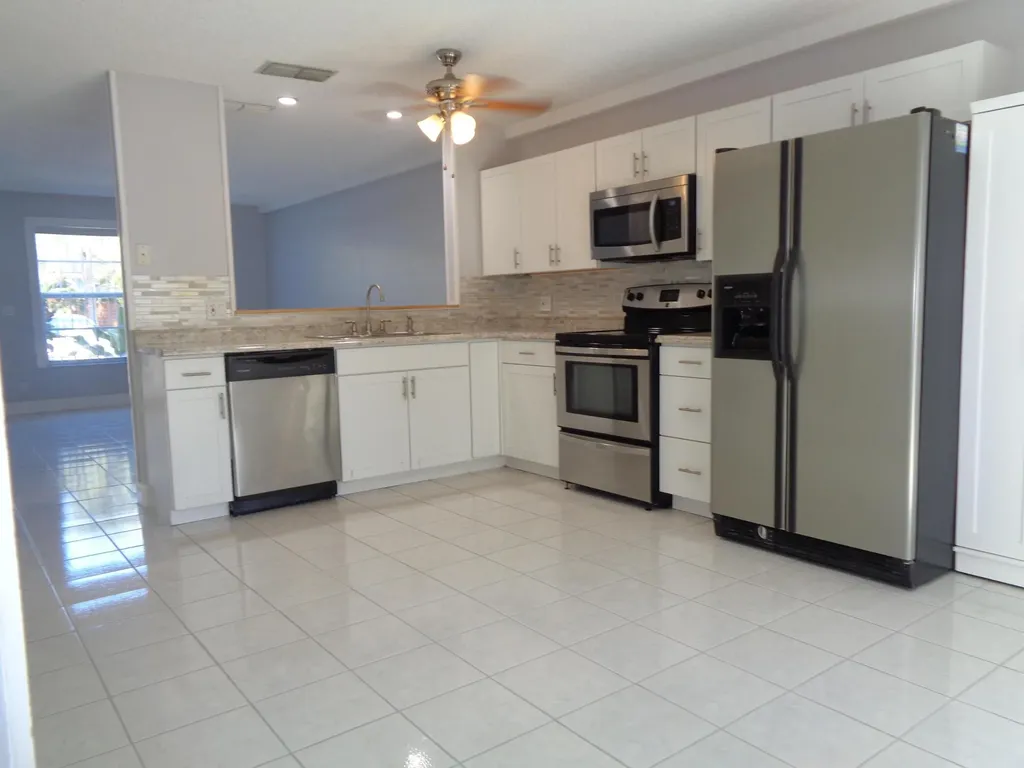 1917 NE 3rd Street Deerfield Beach FL 33441
