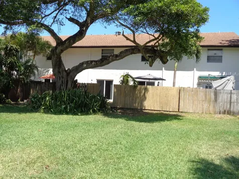 1917 NE 3rd Street Deerfield Beach FL 33441