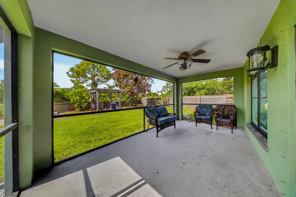 6124 NW Ginger Lane Port St Lucie FL 34986