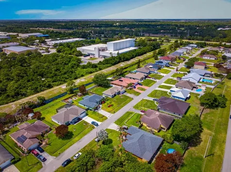 6124 NW Ginger Lane Port St Lucie FL 34986