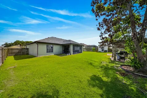 6124 NW Ginger Lane Port St Lucie FL 34986