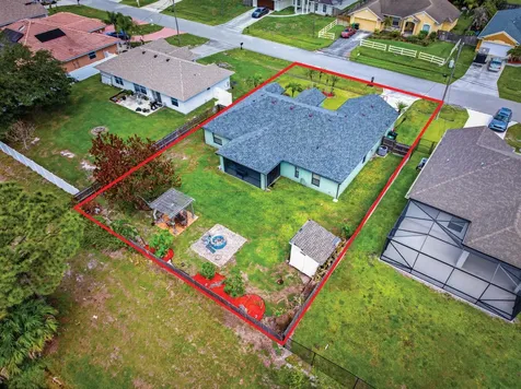 6124 NW Ginger Lane Port St Lucie FL 34986