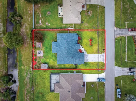 6124 NW Ginger Lane Port St Lucie FL 34986
