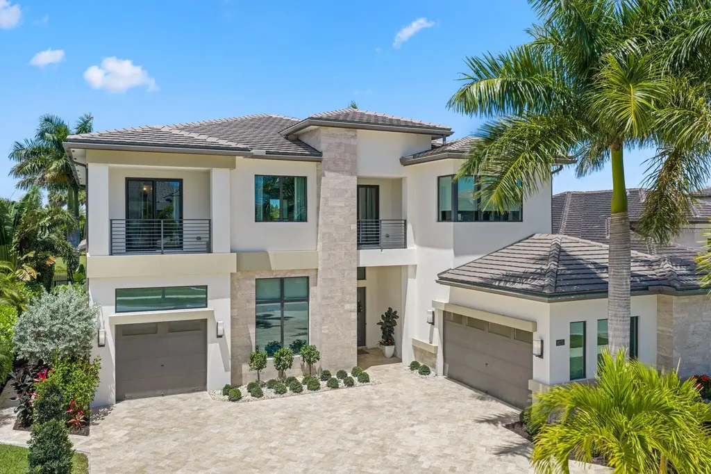 9275 Biaggio Road Boca Raton FL 33496