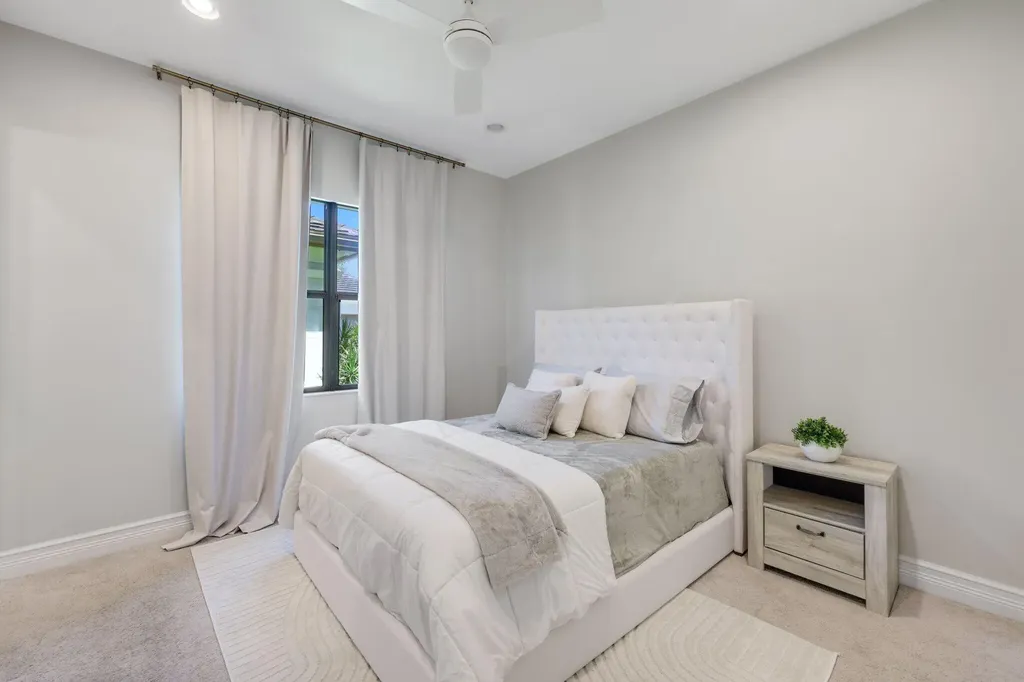 9275 Biaggio Road Boca Raton FL 33496