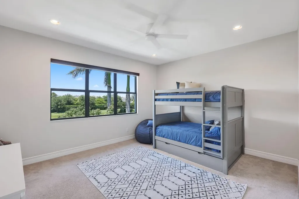 9275 Biaggio Road Boca Raton FL 33496