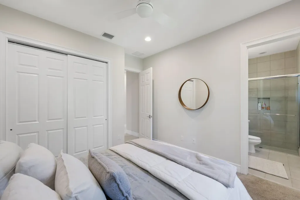 9275 Biaggio Road Boca Raton FL 33496