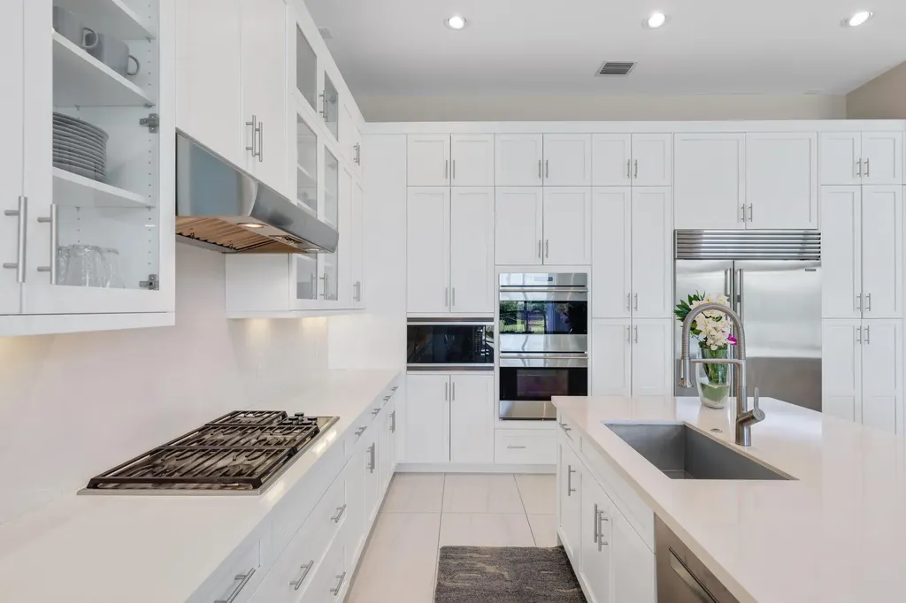 9275 Biaggio Road Boca Raton FL 33496