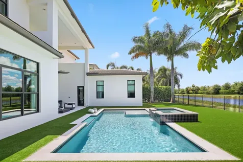 9275 Biaggio Road Boca Raton FL 33496