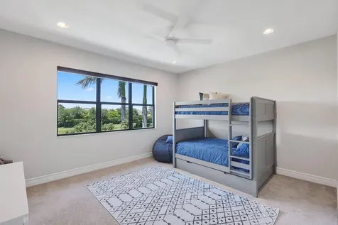9275 Biaggio Road Boca Raton FL 33496