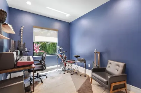 9275 Biaggio Road Boca Raton FL 33496