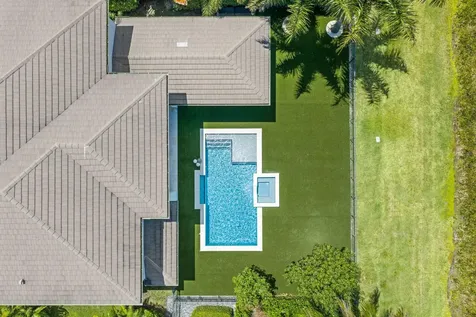 9275 Biaggio Road Boca Raton FL 33496