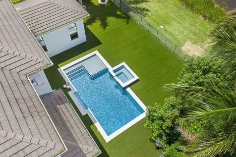 9275 Biaggio Road Boca Raton FL 33496