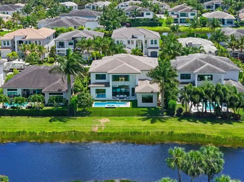 9275 Biaggio Road Boca Raton FL 33496