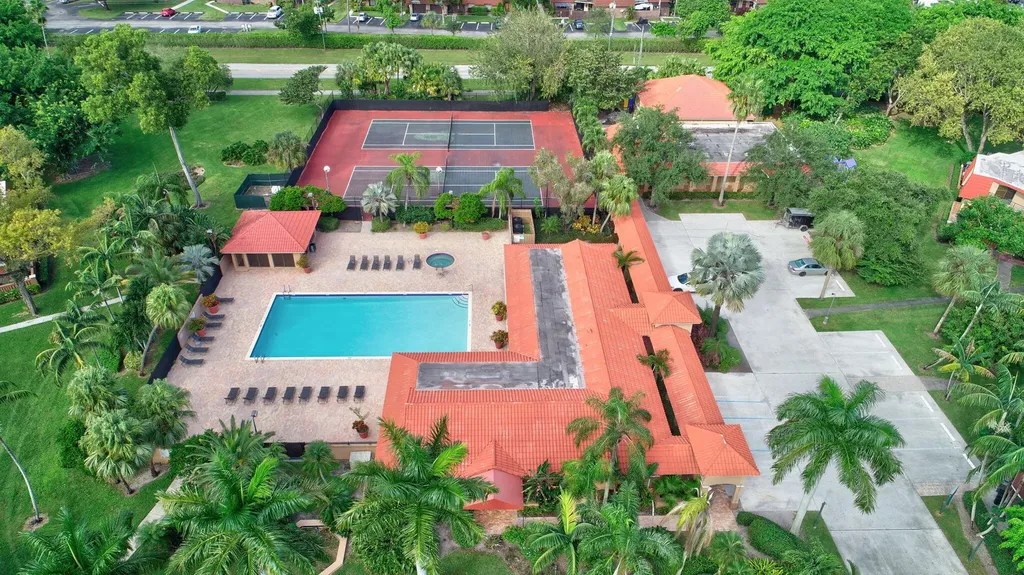 8057 Severn Drive Boca Raton FL 33433