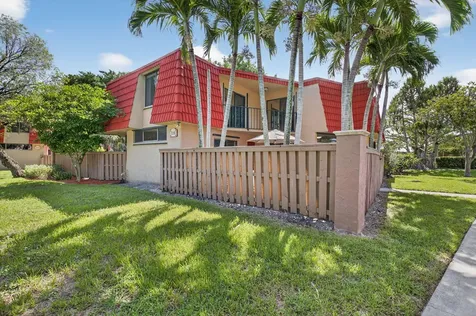8057 Severn Drive Boca Raton FL 33433
