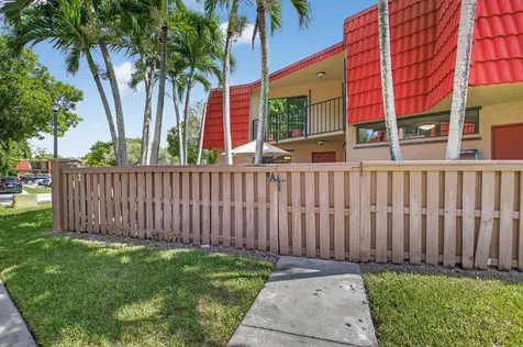 8057 Severn Drive Boca Raton FL 33433