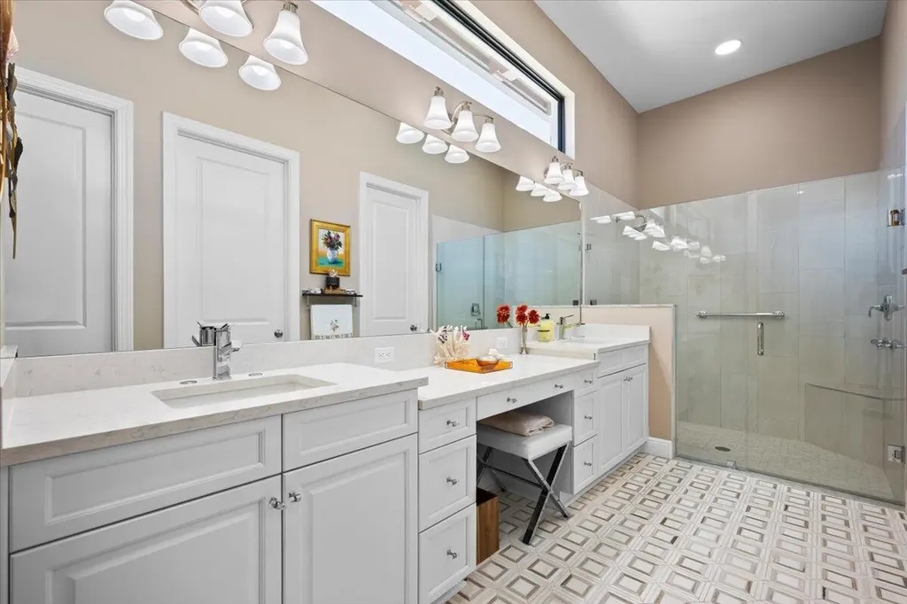 7041 Edison Place Palm Beach Gardens FL 33418