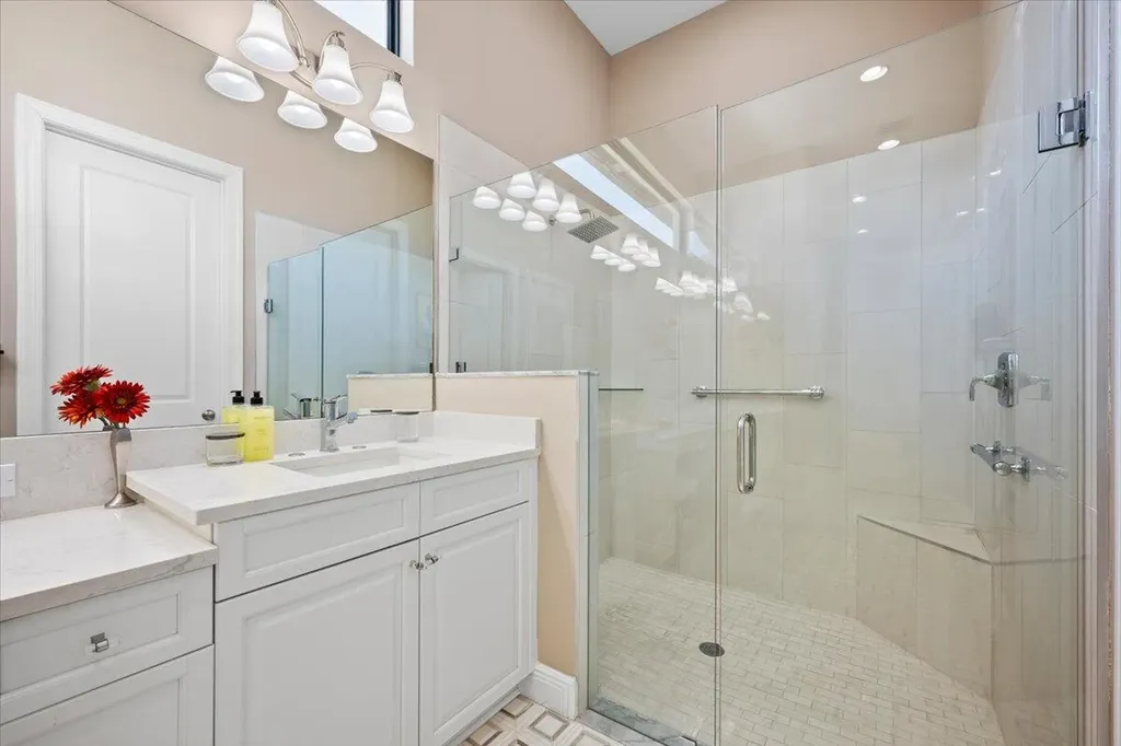 7041 Edison Place Palm Beach Gardens FL 33418