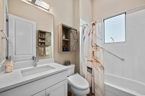 7041 Edison Place Palm Beach Gardens FL 33418