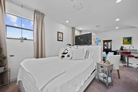 7041 Edison Place Palm Beach Gardens FL 33418