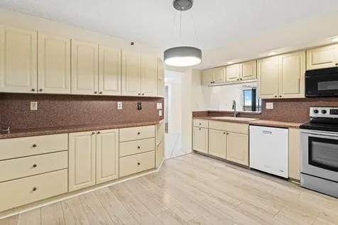 3420 S Ocean Boulevard Highland Beach FL 33487