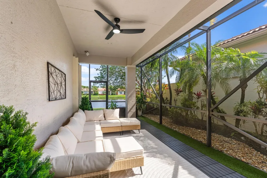 112 Isle Verde Way Palm Beach Gardens FL 33418