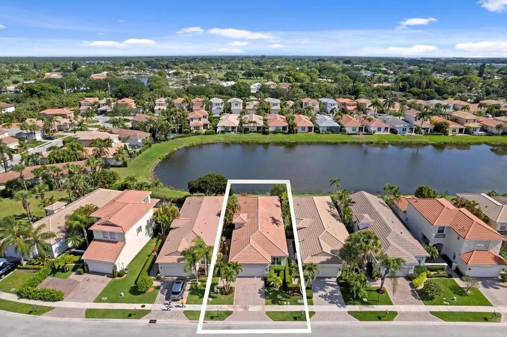 112 Isle Verde Way Palm Beach Gardens FL 33418
