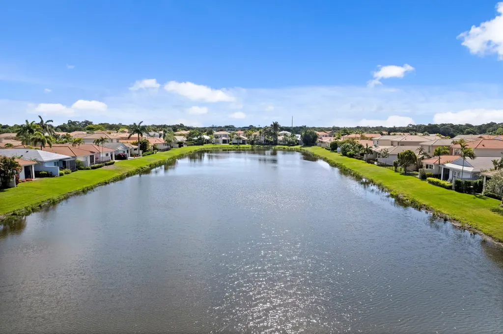 112 Isle Verde Way Palm Beach Gardens FL 33418