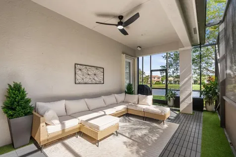 112 Isle Verde Way Palm Beach Gardens FL 33418