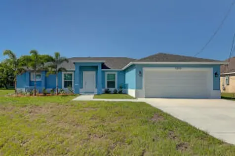 2352 SW Plum Court Port St Lucie FL 34953
