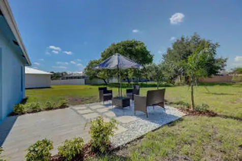 2352 SW Plum Court Port St Lucie FL 34953