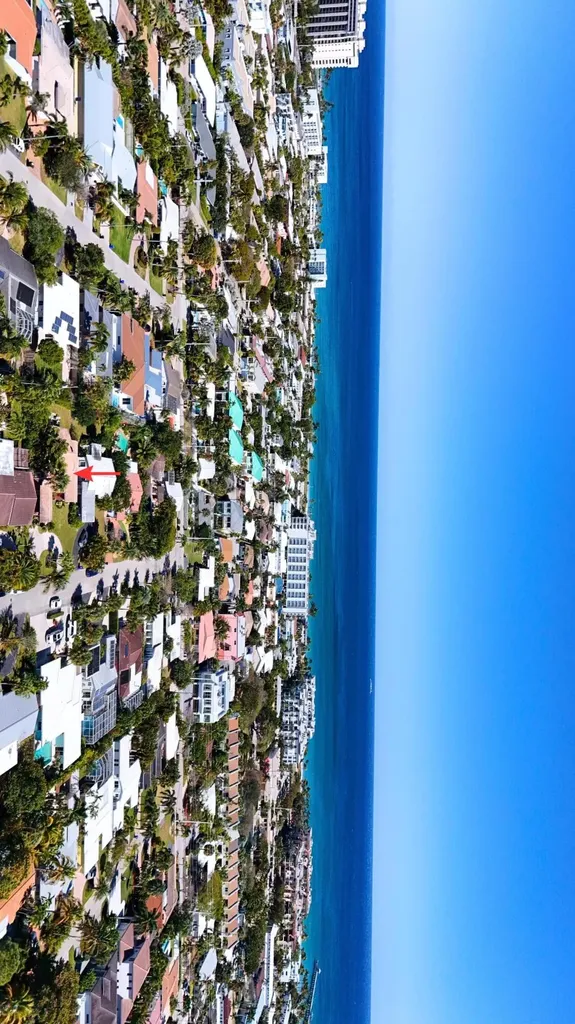 2050 NE 39th Street Lighthouse Point FL 33064