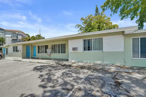 1100 NE 18th Court Fort Lauderdale FL 33305
