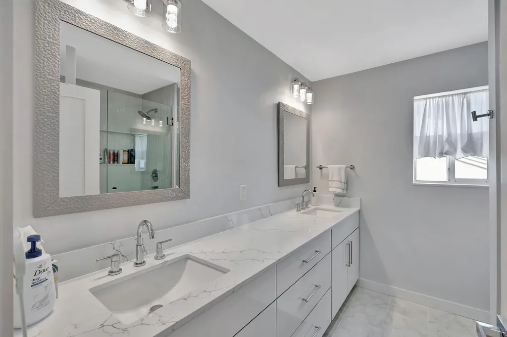 1503 Captains Way Jupiter FL 33477