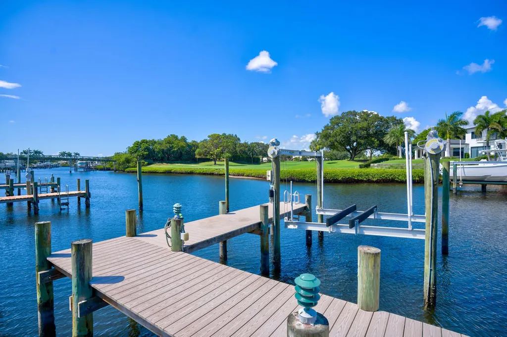 1503 Captains Way Jupiter FL 33477