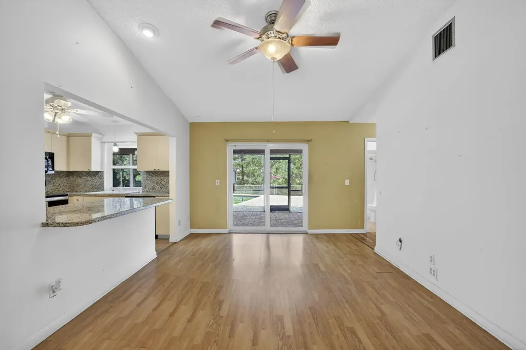 2551 NW 98th Terrace Coral Springs FL 33065