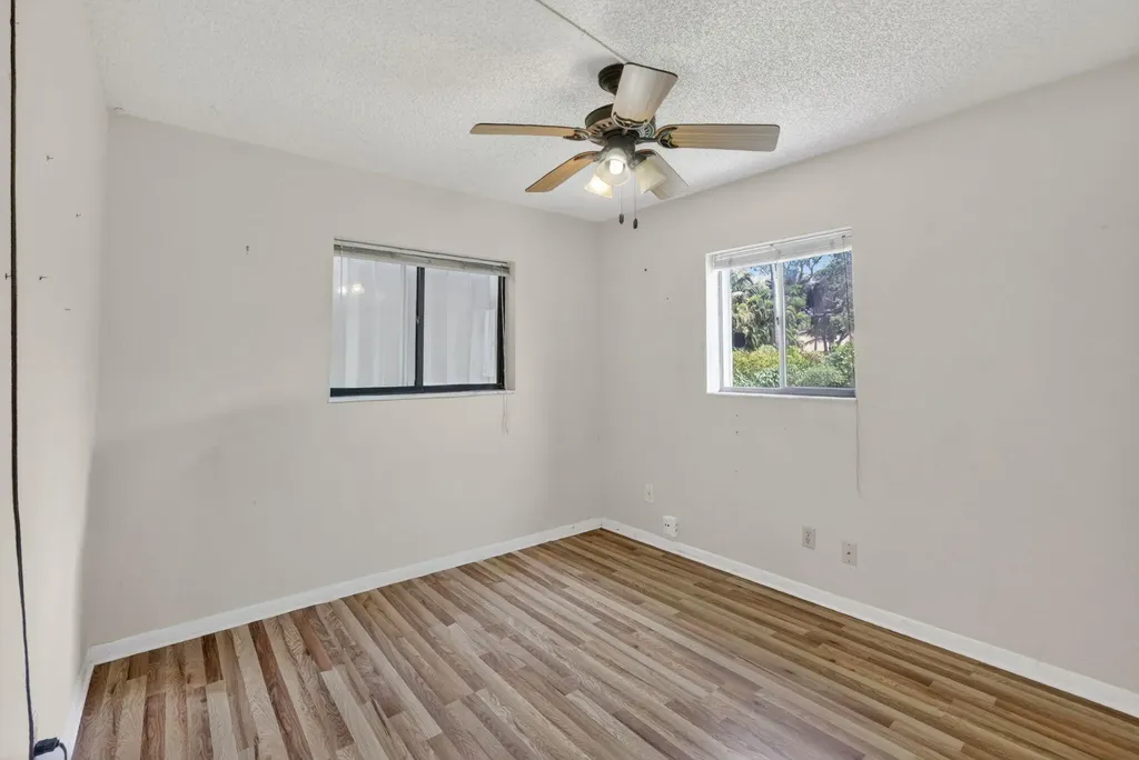 2551 NW 98th Terrace Coral Springs FL 33065