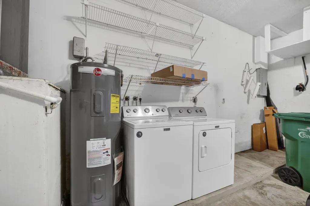 2551 NW 98th Terrace Coral Springs FL 33065