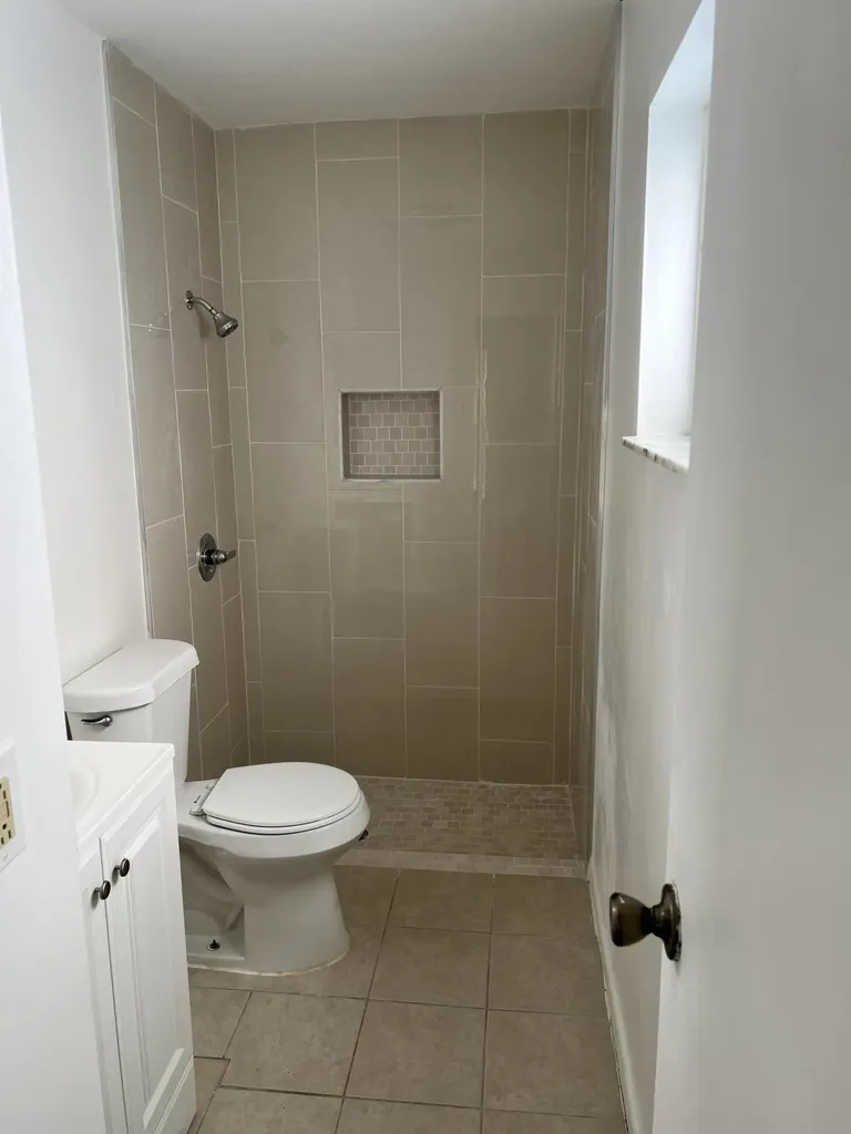 11421 NW 39th Place Sunrise FL 33323