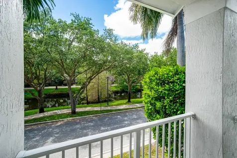 1485 Vía De Pepi Boynton Beach FL 33426