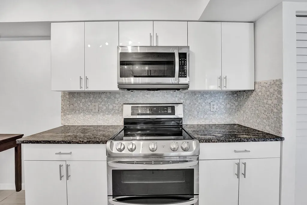 2255 Lindell Boulevard Delray Beach FL 33444