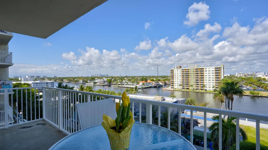 3020 NE 32nd Avenue Fort Lauderdale FL 33308